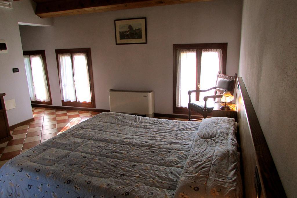 Locanda Mulino Al Pizzon Fratta Polesine Стая снимка